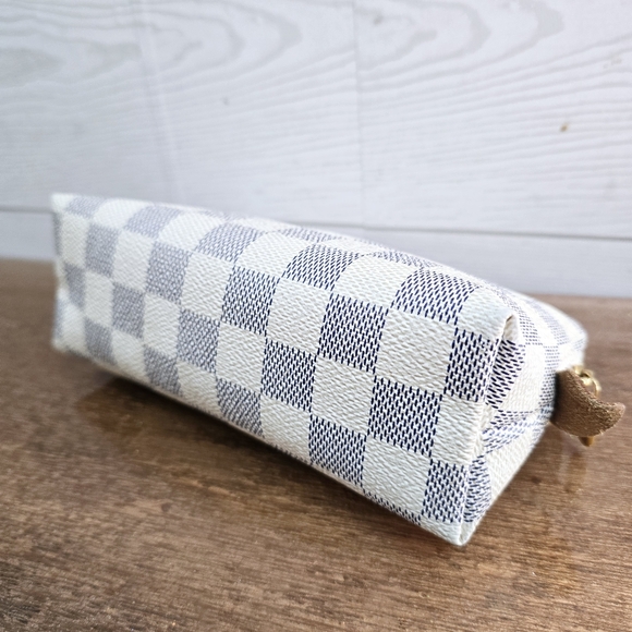 Louis Vuitton Damier Azur Cosmetic Pouch - Picture 6 of 10